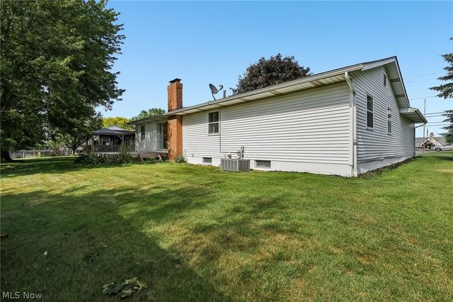 1304 State Road, Wadsworth, OH 44281