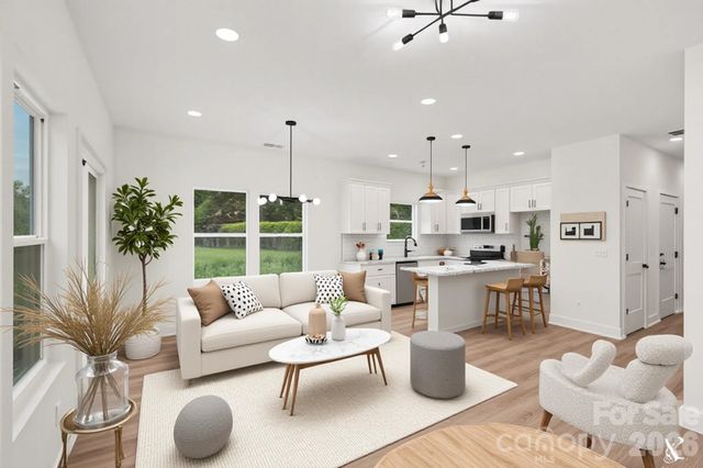 7523 Lawyers Road, Charlotte, NC 28227