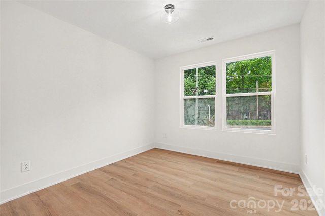7523 Lawyers Road, Charlotte, NC 28227