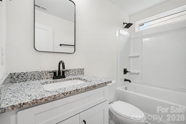 7523 Lawyers Road, Charlotte, NC 28227