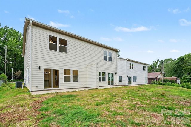 7523 Lawyers Road, Charlotte, NC 28227