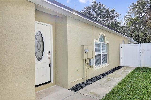 13715 GENTLE WOODS AVENUE, Riverview, FL 33569