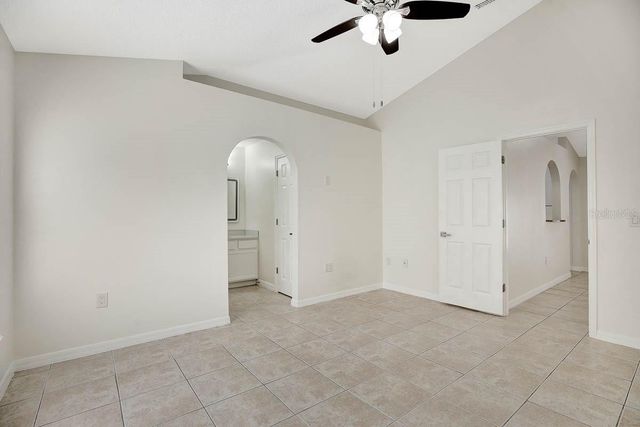 13715 GENTLE WOODS AVENUE, Riverview, FL 33569