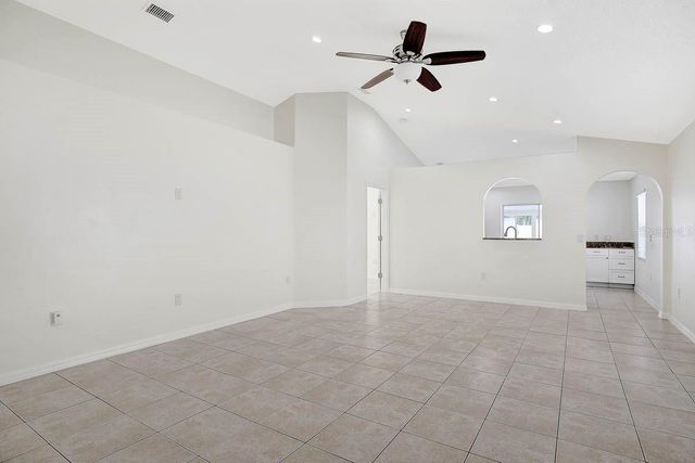 13715 GENTLE WOODS AVENUE, Riverview, FL 33569
