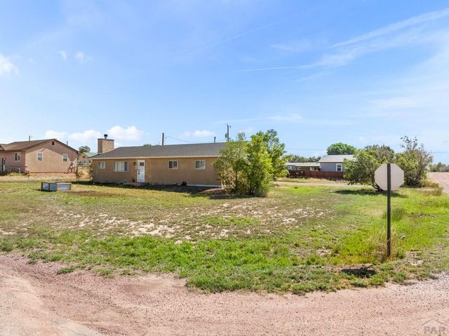 106 Grant St, Penrose, CO 81240