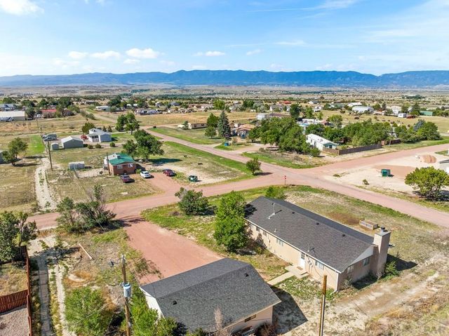 106 Grant St, Penrose, CO 81240