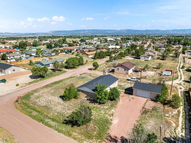 106 Grant St, Penrose, CO 81240