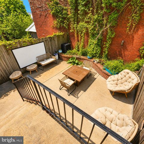 1302 W 7TH ST, Wilmington, DE 19805