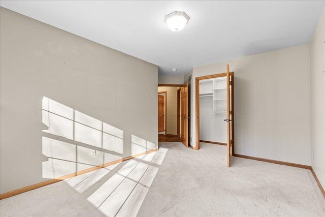 88 King Oak COURT, Random Lake, WI 53075