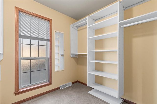 88 King Oak COURT, Random Lake, WI 53075