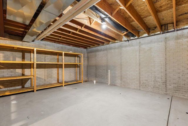 88 King Oak COURT, Random Lake, WI 53075