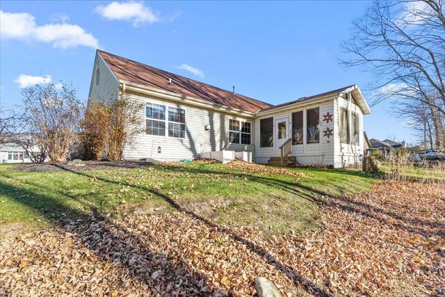 88 King Oak COURT, Random Lake, WI 53075