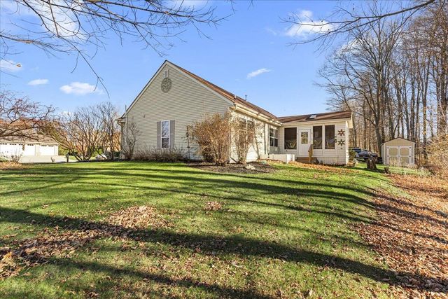 88 King Oak COURT, Random Lake, WI 53075