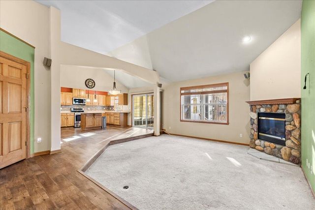 88 King Oak COURT, Random Lake, WI 53075