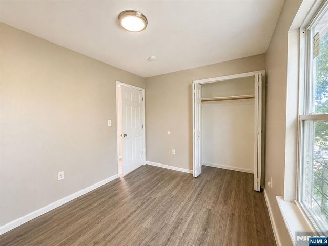 242 Graham Avenue, Paterson, NJ 07501