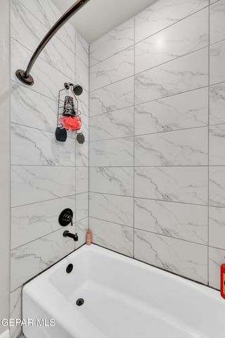 13428 EMERALD ROSE Court, El Paso, TX 79928