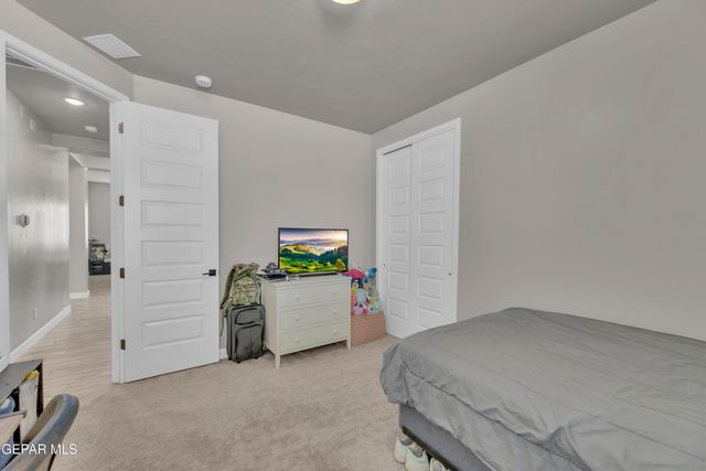 13428 EMERALD ROSE Court, El Paso, TX 79928