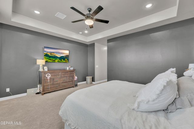 13428 EMERALD ROSE Court, El Paso, TX 79928