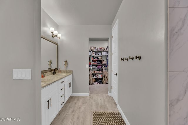 13428 EMERALD ROSE Court, El Paso, TX 79928