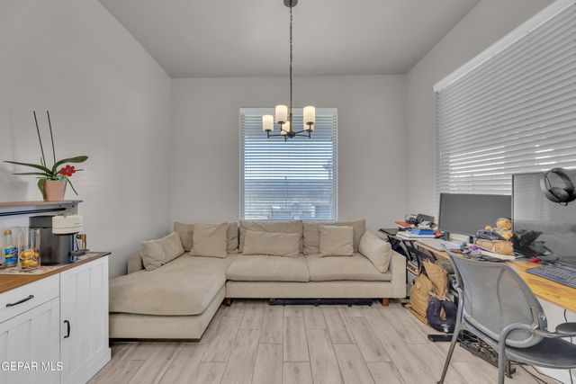 13428 EMERALD ROSE Court, El Paso, TX 79928