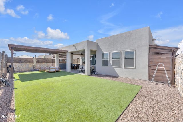 13428 EMERALD ROSE Court, El Paso, TX 79928