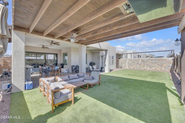 13428 EMERALD ROSE Court, El Paso, TX 79928