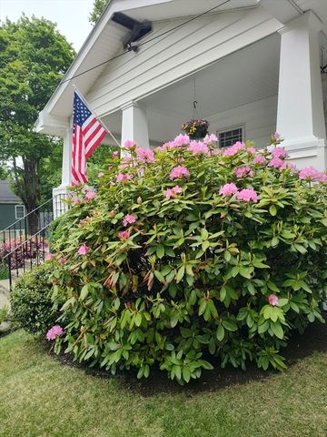 20 Drexel St, Worcester, MA 01602