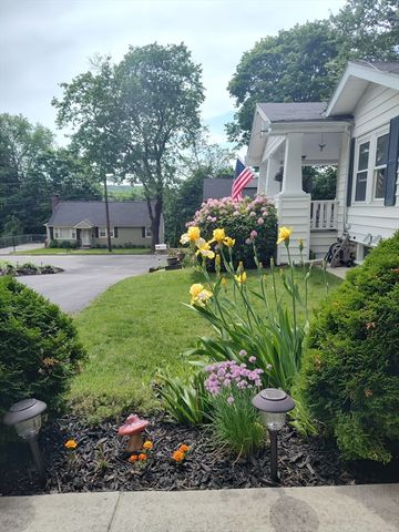 20 Drexel St, Worcester, MA 01602