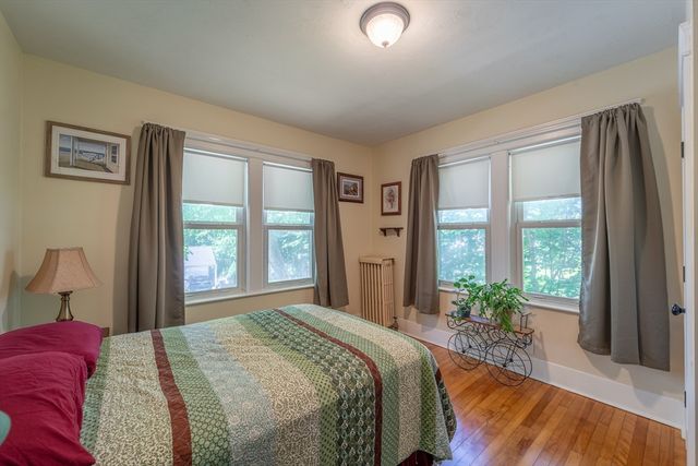 20 Drexel St, Worcester, MA 01602
