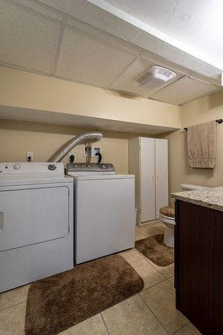 20 Drexel St, Worcester, MA 01602