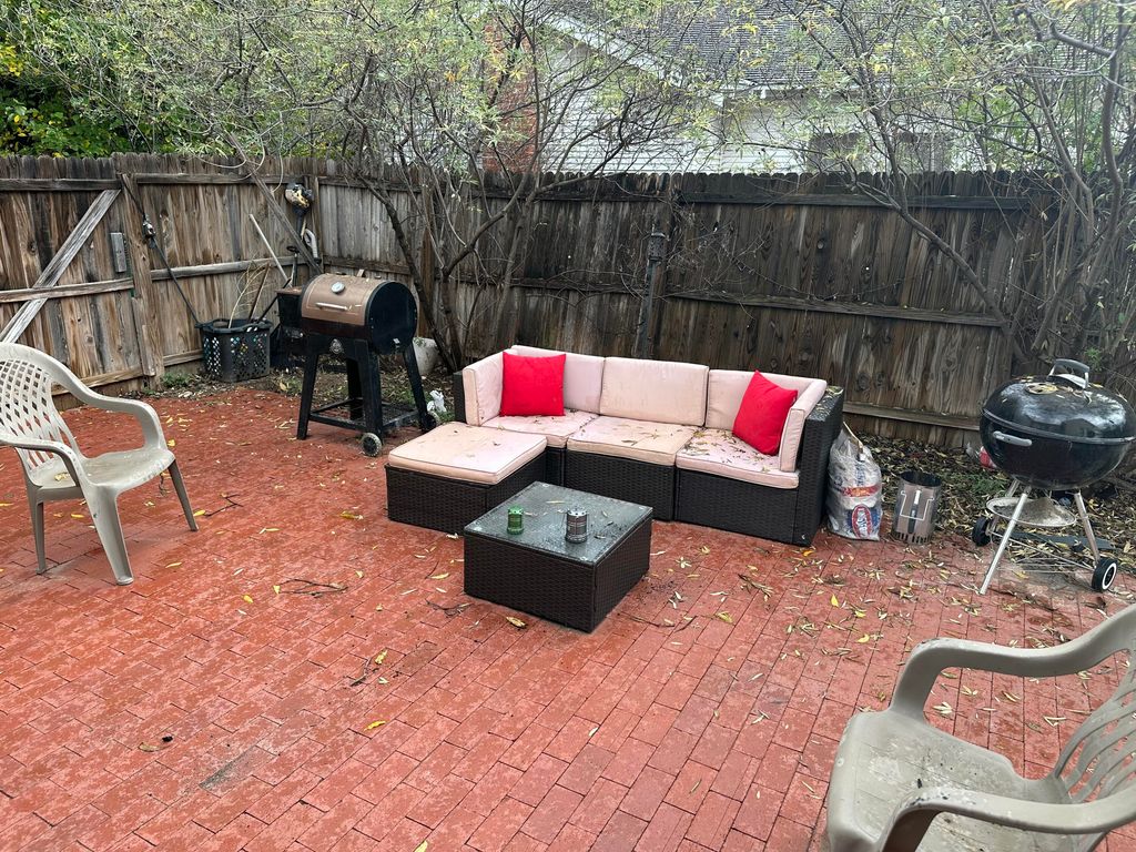 Image 11 of property listing at 1001 Kenwood Drive, San Angelo, TX 76903