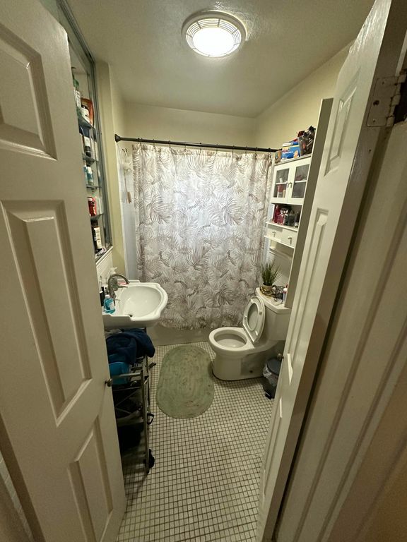 Image 9 of property listing at 1001 Kenwood Drive, San Angelo, TX 76903