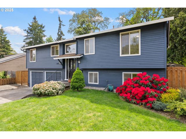 4032 Ne MEADOW Ln, Hillsboro, OR 97124