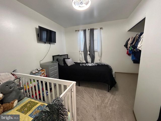 610 OGDEN DR, Westampton, NJ 08060