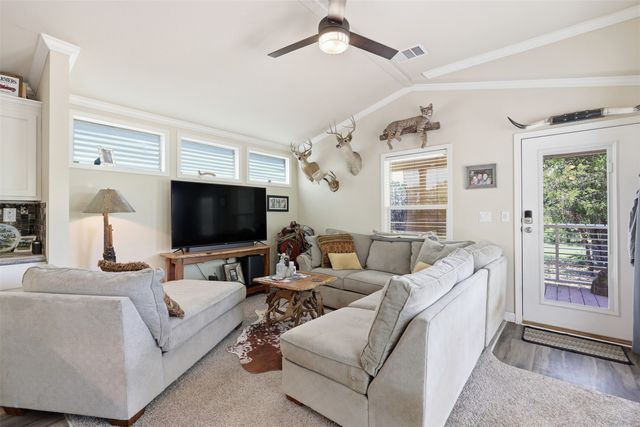 140 E Bankhead Highway, Mineral Wells, TX 76067