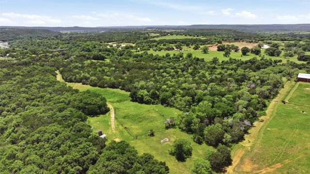 140 E Bankhead Highway, Mineral Wells, TX 76067