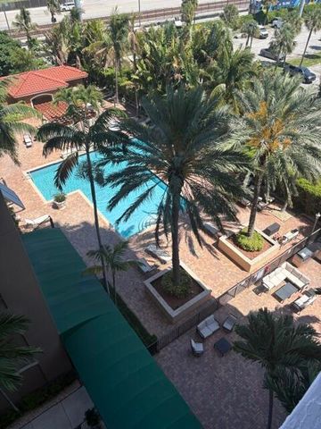 616 Clearwater Park Road 611, West Palm Beach, FL 33401