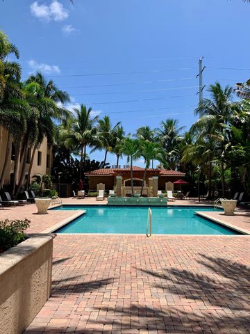 616 Clearwater Park Road 611, West Palm Beach, FL 33401