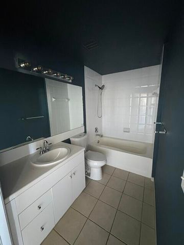 616 Clearwater Park Road 611, West Palm Beach, FL 33401