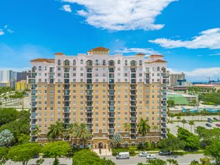 616 Clearwater Park Road 611, West Palm Beach, FL 33401