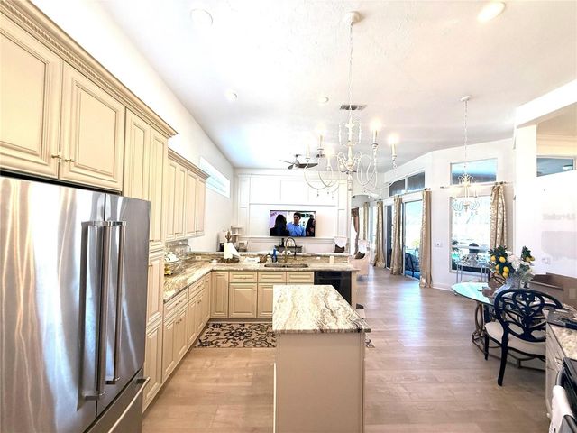 405 WELLINGTON COURT, Venice, FL 34292