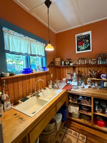 28 Murray Street, Burlington, VT 05401