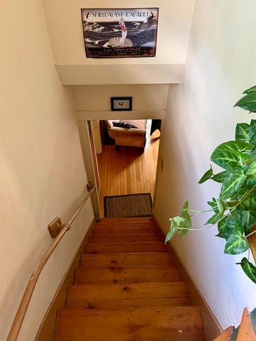 28 Murray Street, Burlington, VT 05401