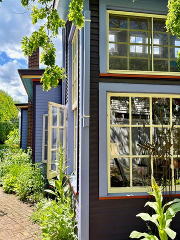 28 Murray Street, Burlington, VT 05401