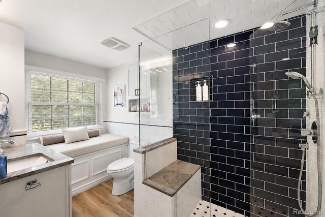 232 Guilford Road, Bloomfield Hills, MI 48304