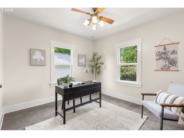 3029 Se 74TH Ave, Portland, OR 97206