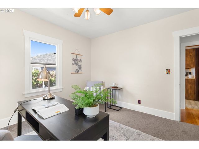 3029 Se 74TH Ave, Portland, OR 97206