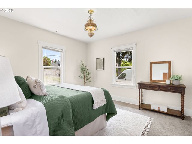 3029 Se 74TH Ave, Portland, OR 97206
