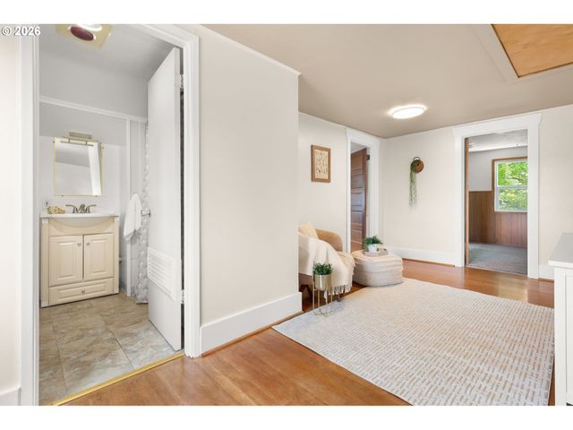 3029 Se 74TH Ave, Portland, OR 97206