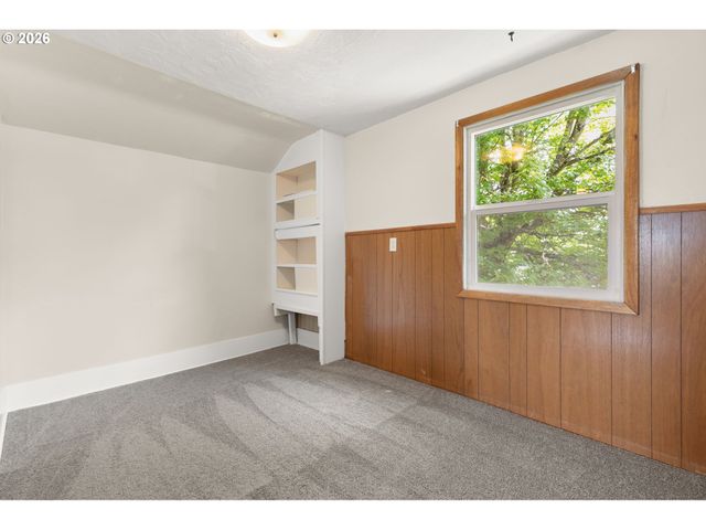 3029 Se 74TH Ave, Portland, OR 97206